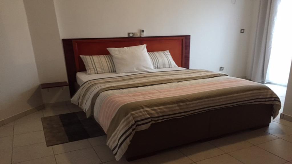 Le Buffle Noir Appart d'hôtes Douala Exterior foto